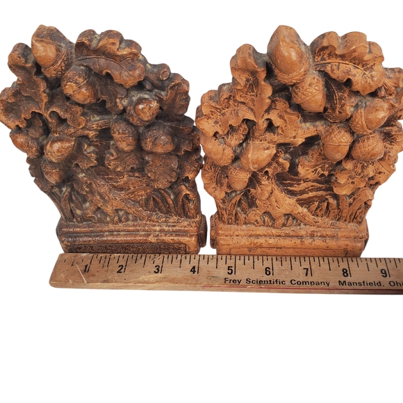 Vintage SyrocoWood Acorn and Oak Leaf Bookends - Picture 9 of 9